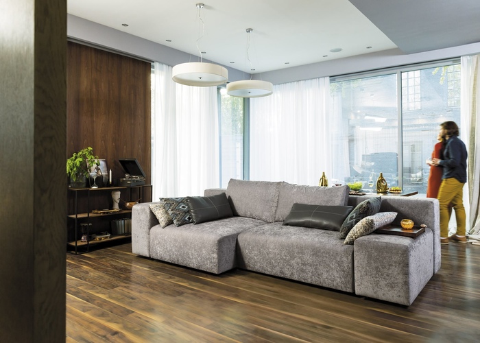 Модульный диван Mansion | Мэнсон от Tanagra в интерьере. Цвет серый / шоколадный